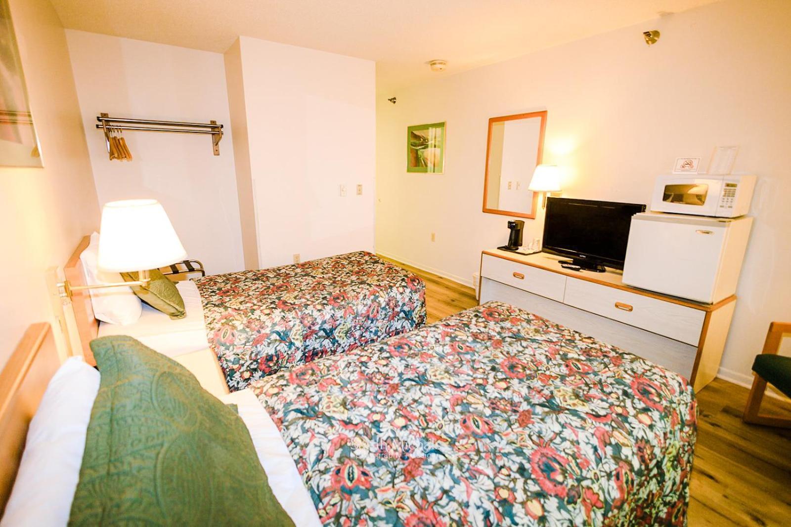 Mountain Host Motor Inn Iron Mountain Quarto foto